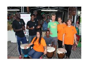 VOLUNTARIOS AFRICANOS