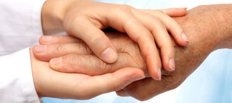 auxiliar-a-domiclio-cuidado-1024x459