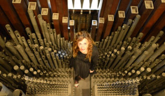 la-virtuosa-organista-guipuzcoana-loreto-aramendi-1